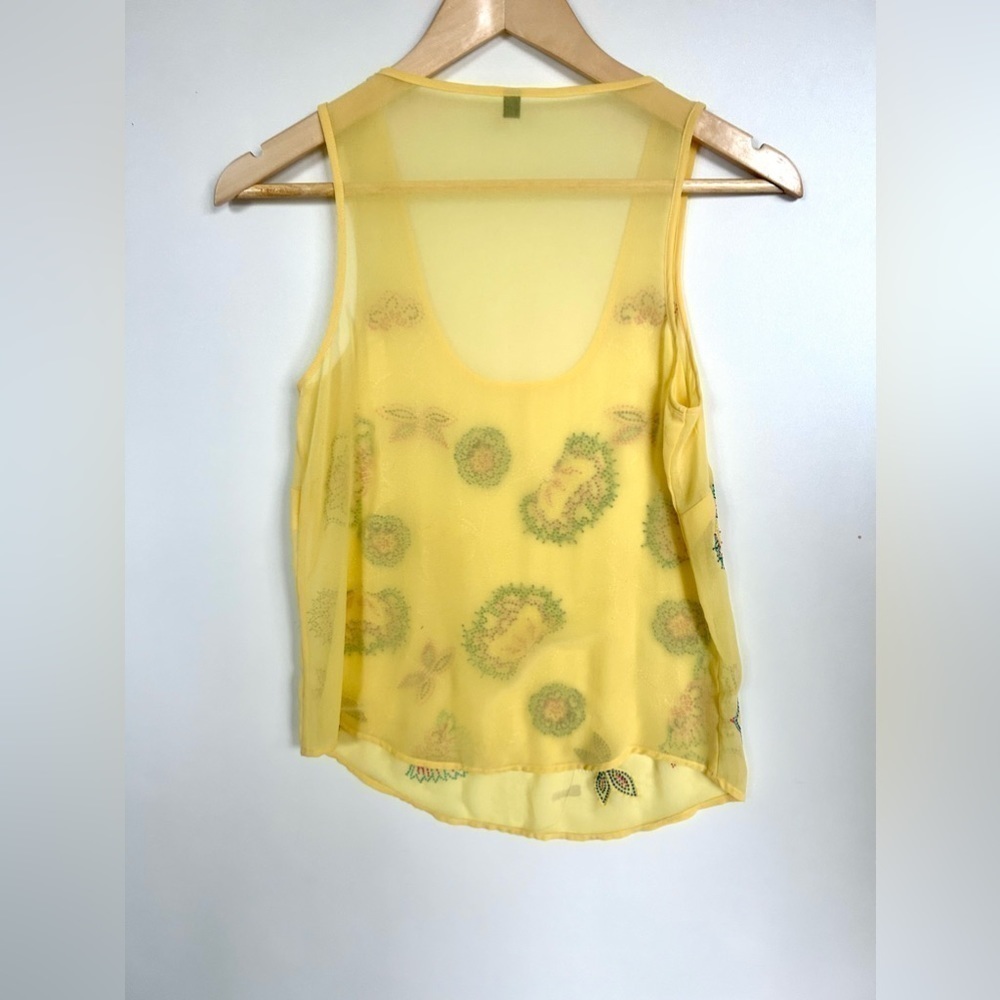 Yellow summer tank top camisole with beads pattern floral print - Picture 3 of 6